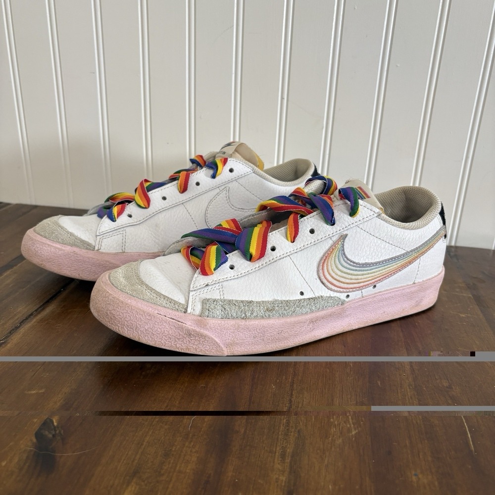 Nike Blazer Low '77 Be True Shoes Men's 9 White Rainbow LGBTQ Pride DD3034-100 - Picture 4 of 9